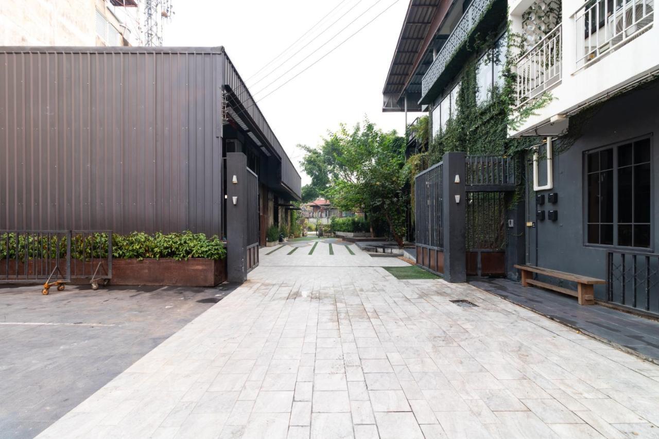 チエンマイOmbra House No. 21-24アパートメント エクステリア 写真