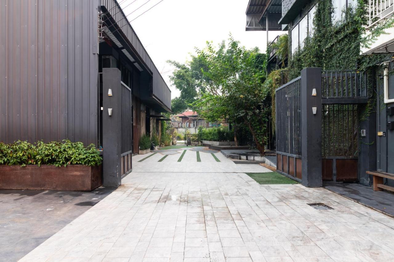 チエンマイOmbra House No. 21-24アパートメント エクステリア 写真